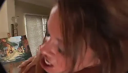 Двойное проникновение с 19-летней шлюшкой из университета