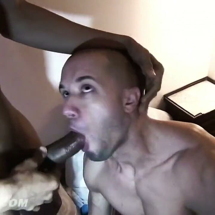 Big Cock for a Hungry French Bottom