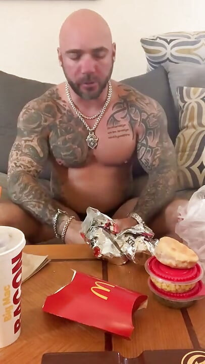 Mc Donald's and Kfc Mukbang!