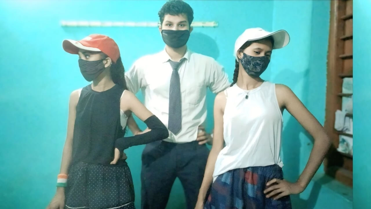 德西拳击女孩与教练大黑鸡巴啪 Xxx 视频，美丽的印度拳击学生与老师发生性关系 Xxx 印地语音频