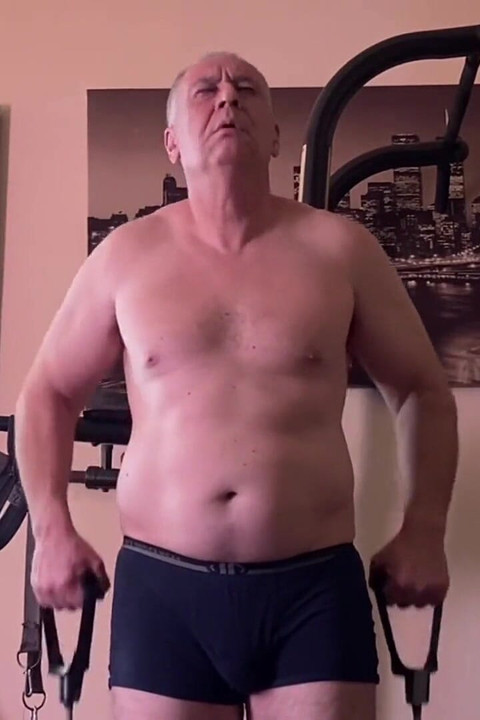 Старий тато соло