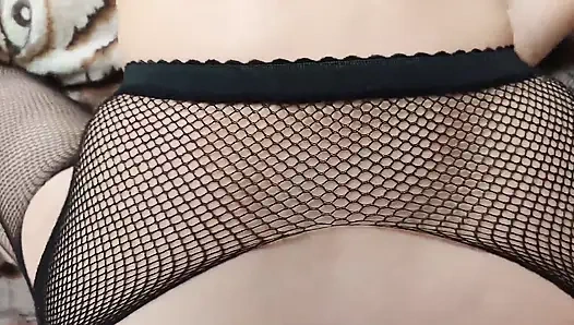 Оральный секс в колготках в спальне