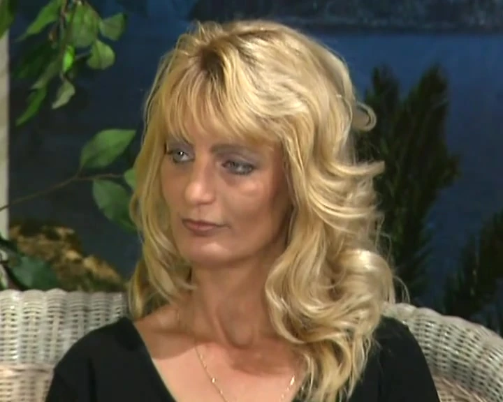 Blonde German MILF drinks cum after assfuck