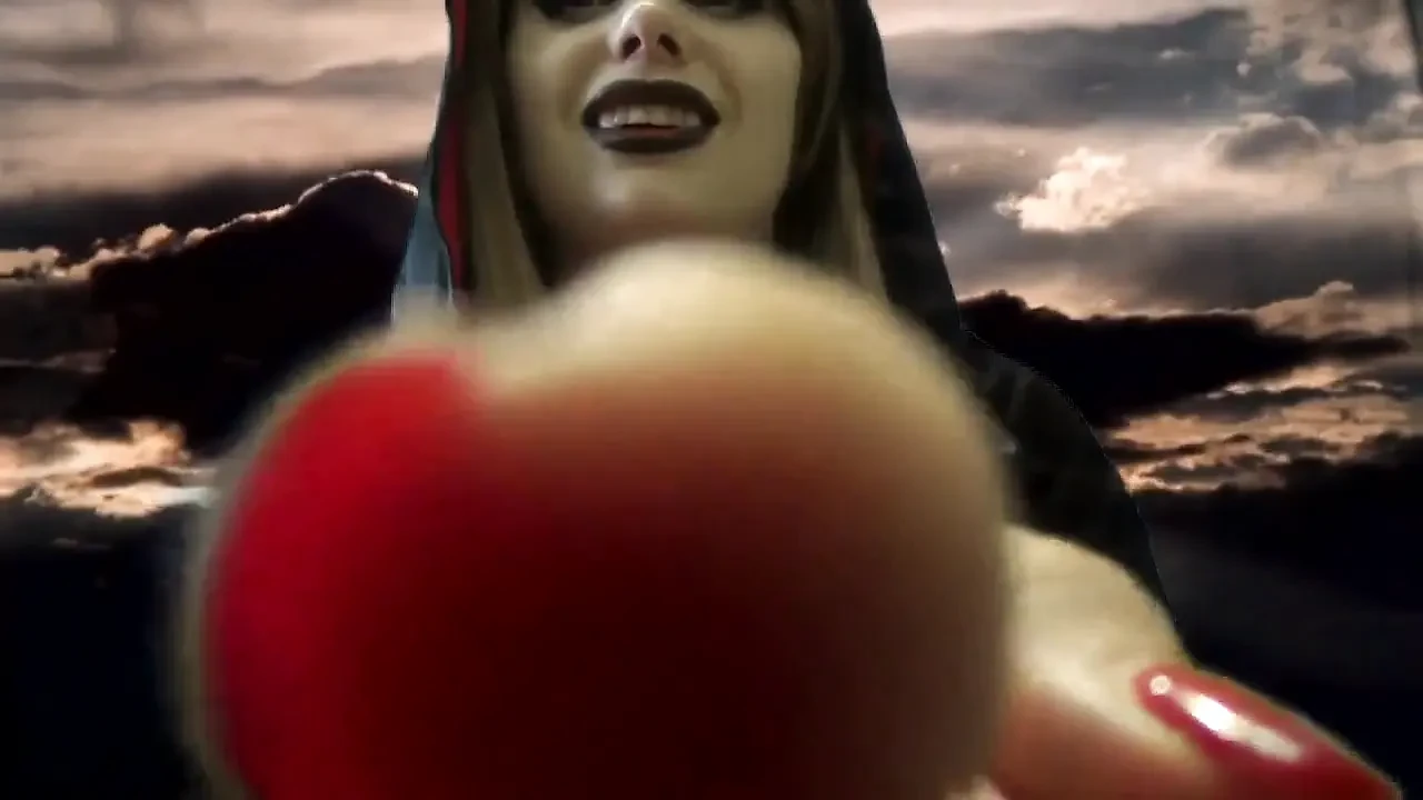 Evil Giantess vampire will do a little bit more holes in your tiny body