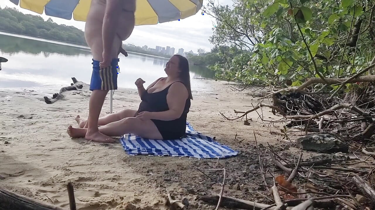 Fast beim ficken am fluss erwischt - exklusiv auf Faphouse