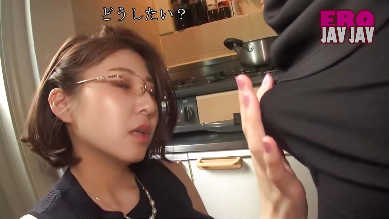 Bilingual Passion with Devoted Wife Miori Nikaido. - 1