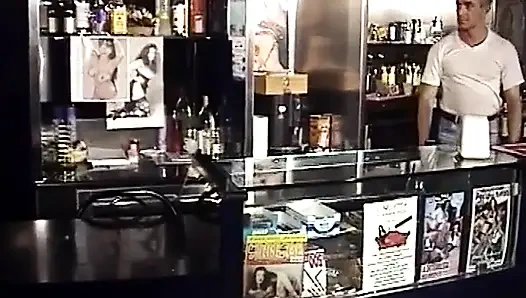 Jessica Rizzo производит Ingoio Per La Signora в Rools