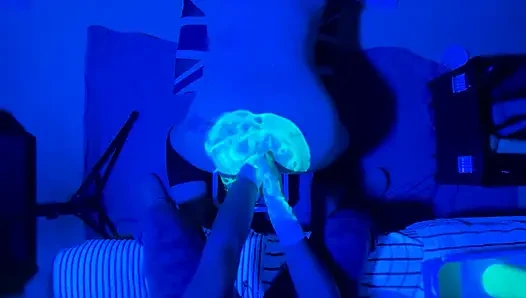 Fisting uv