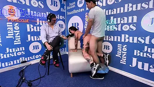 Blaze rager suka banget di-anal habis-habisan sama kontol besar di juan bustos podcast