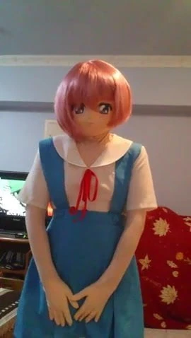 kigurumi masturbating
