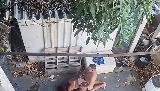Istri saya pergi ke bangsal bersalin saya makan setiap hari