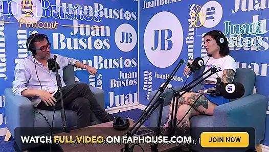 Blaze Rager juan bustos podcast'inde büyük yarakla sert anal seks seviyor