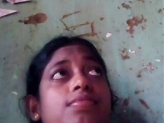 斯里兰卡女孩录制性感视频