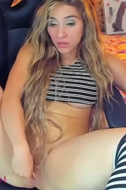Your Stepdaughter, Since I Have No One to Fuck Me I Masturbate a Lot