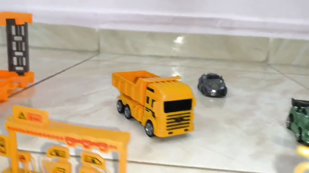 Destroy Cars with My High Heels