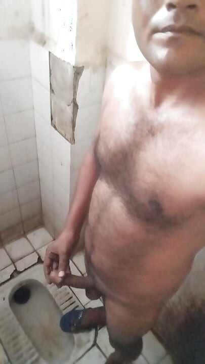 Real boy desi man bathroom masterbation gay alone