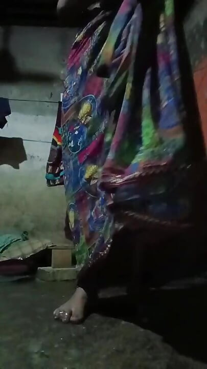 #Pusssy shot bhabhi ne akeli chudai
