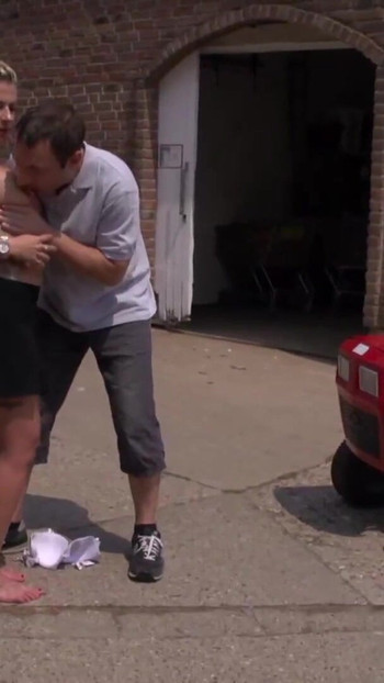 Jaw-dropping moment from "Tattoo Schlampe auf dem Traktor gefickt"