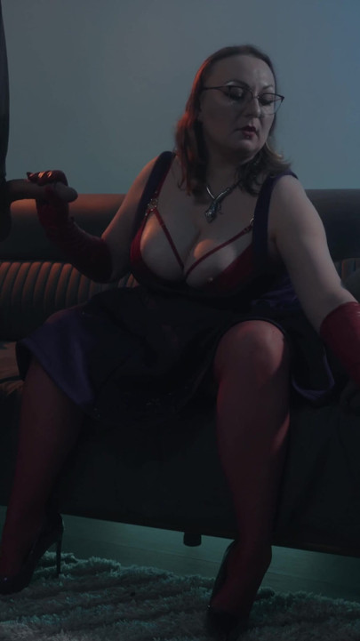 Spitting Blowjob Smoking MILF - Dominant Bitch in Glasses & Leather Gloves Edges & Bites Cock | Clip 1