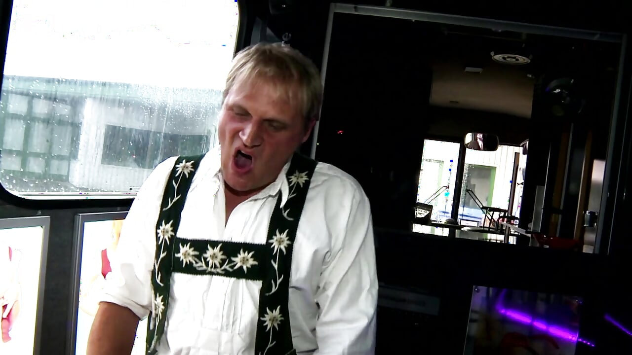 Blonde mature gets her pussy smashed hard