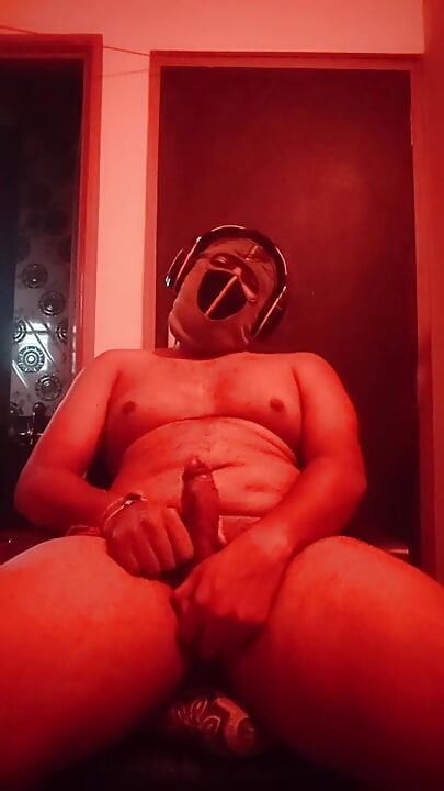 Indijski seksi dečko procurio video u viralnom