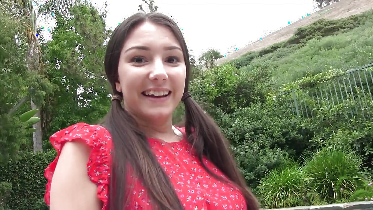 Alexis Rodriguez Gets Cream Filled Teen Cooter After Promise To Pull Out