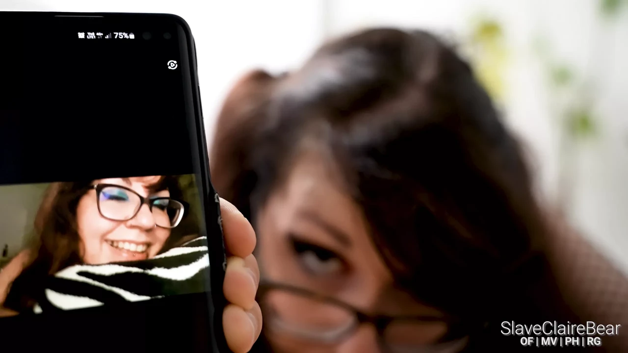 男朋友观看我在口交时出轨的视频