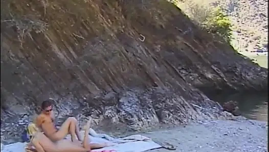 Threesome fucking on the beach