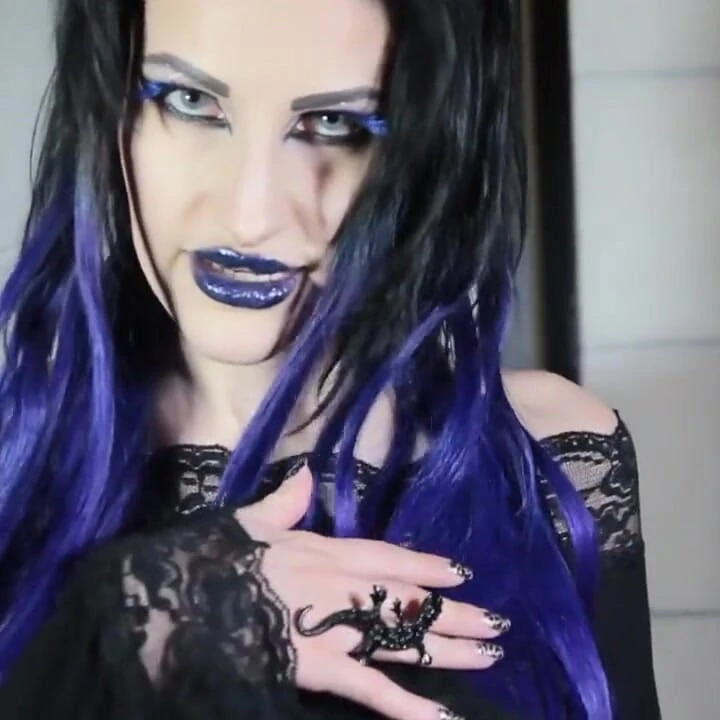 The mesmerizing witch