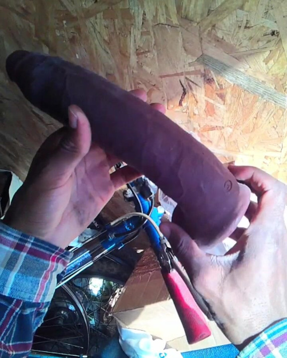 I have to deliver this XXL black dildo for my online store.
