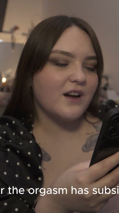 Historia porno - Pegging w pociągu w nocy z piękną kobietą | Klip 3