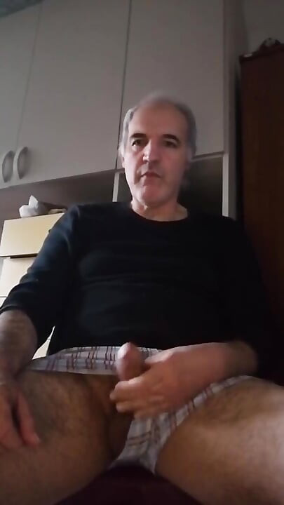 Vamos Luisa chupa meu pau