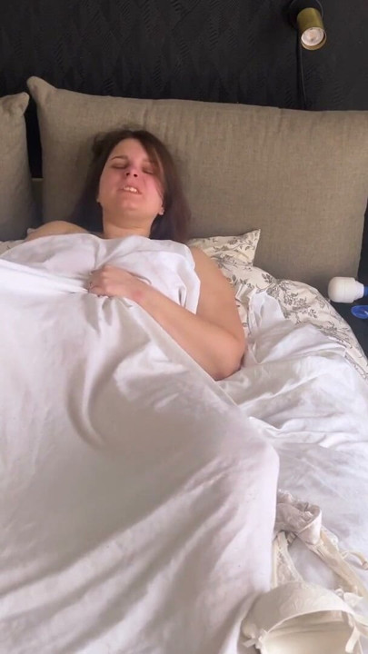 amateur WIFE masturbating pussy play under the sheets | Clip 1