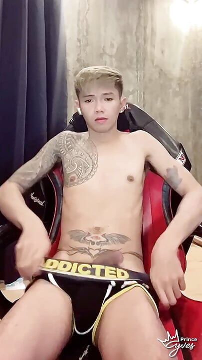 HORNY ASIAN INKED BOY TEASING, NIPPLE PLAY, MASTURBATING FOR HIS VIEWERS