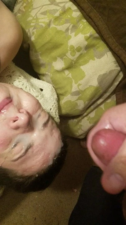Максимальная камшот на лицо