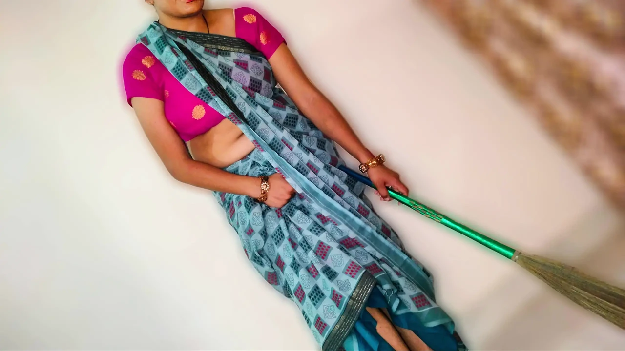 Sautelee Ne Galatee Se Parade Ke Peechhe Chhipe Bhaee Ka Land 选择 Aur Chud Gayee 热 Phul Hind Odiyo