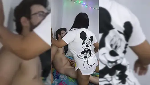 Fick den nachbarn, der mit einem sehr dicken arsch sehr heiß ist - teil 17