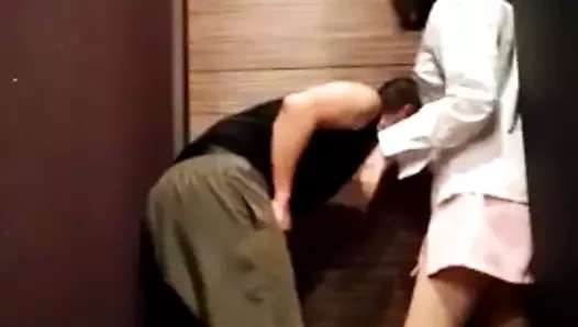 Ballbusting 1