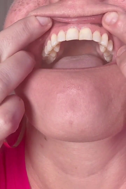 Face and Mouth Tour with Nose Play