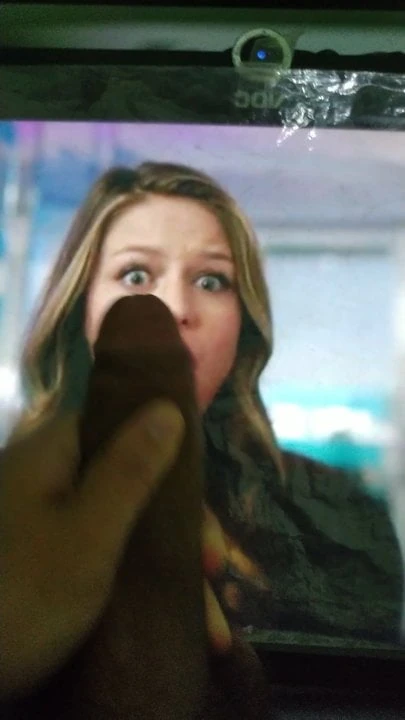 Melissa Benoist (Supergirl) Gozada