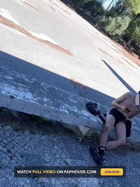 Amateur Boy Caught Freeballing and Exposing His Boner