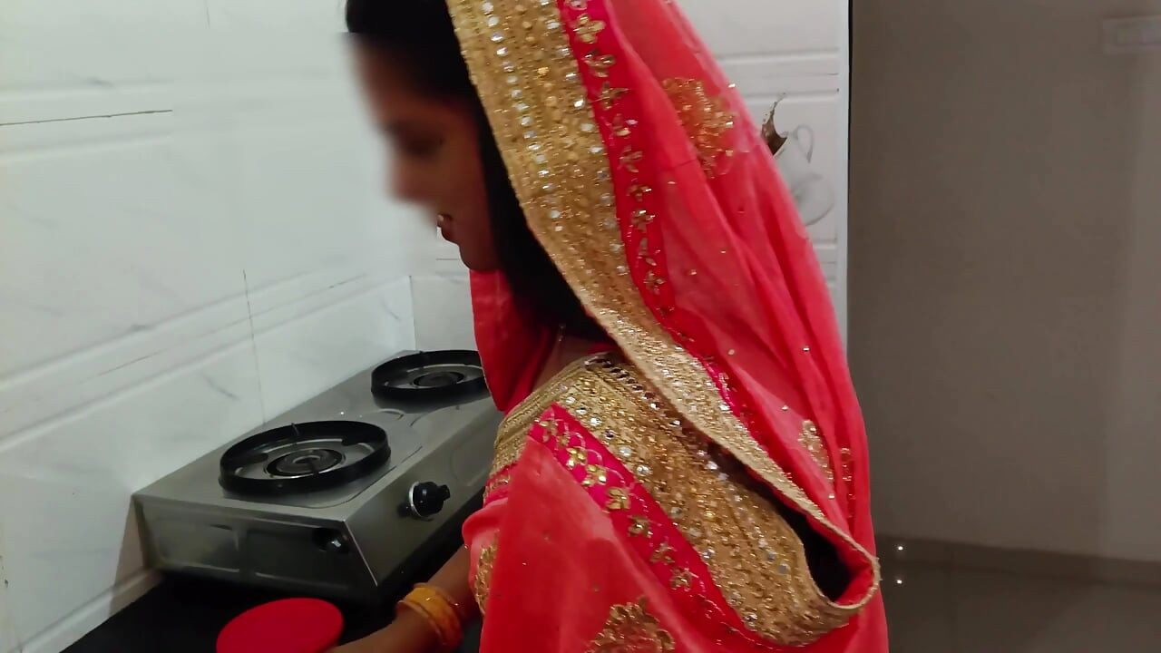 Rhea, the newlywed bride, was making pudding in the kitchen when the brother-in-law grabbed her from behind and had sex.