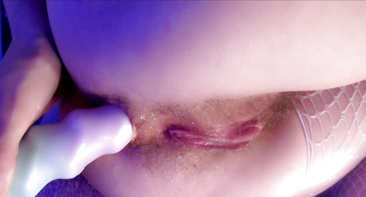 anal gape close up