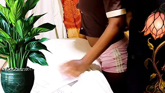 Часть 1: Романтическую студентку так жестко трахнул учитель биологии до получения спермы в ее мокрую тугую киску!