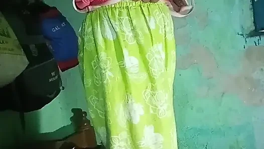 Desi girl ka boor pehli bar dekha maja aa gaya