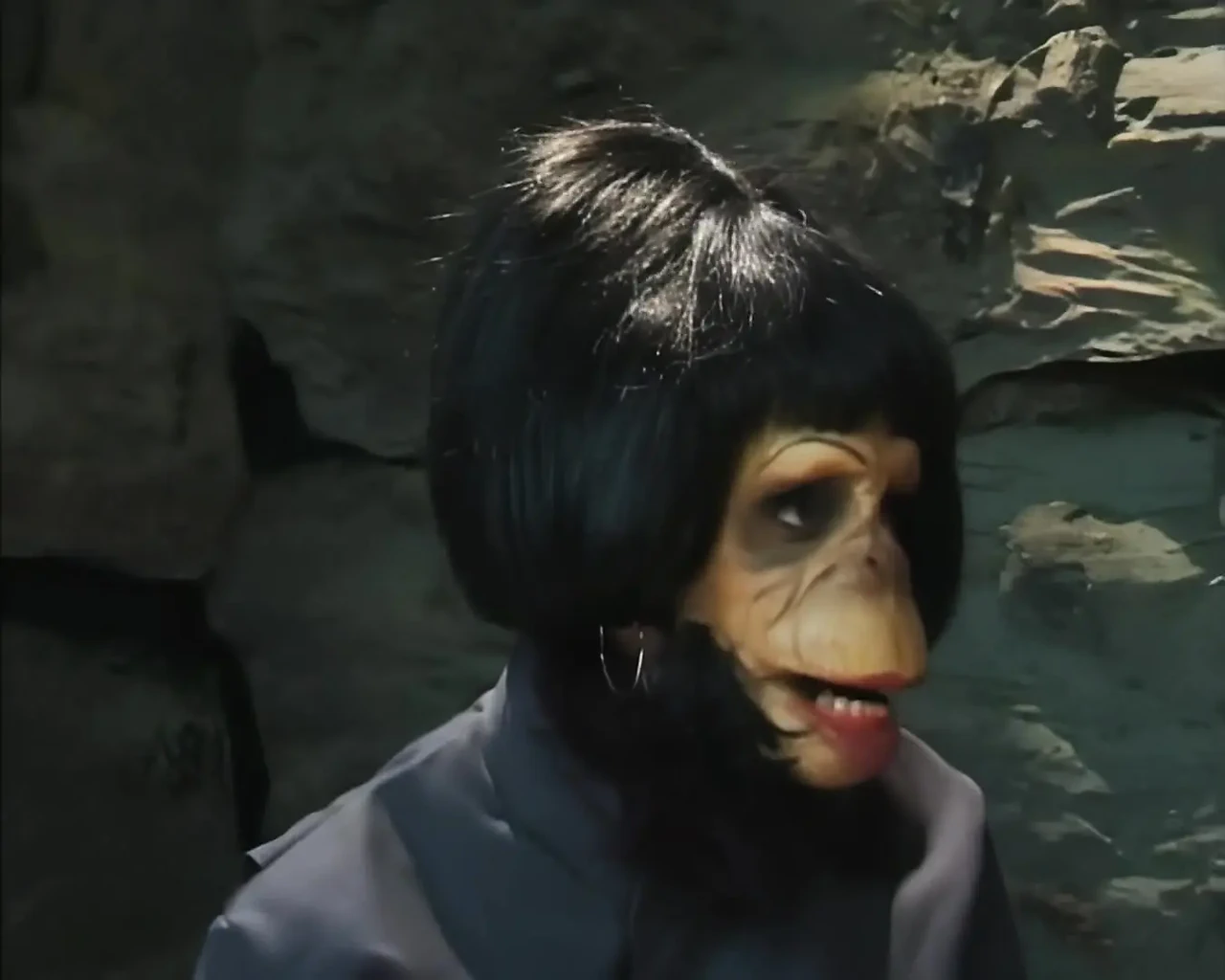 你天鹅绒般的屁股的囚徒