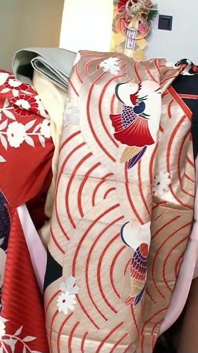 Moment mémorable de « Une geisha japonaise traditionnelle séduit pour la première fois par un vieux client dans un porno japonais non censuré »