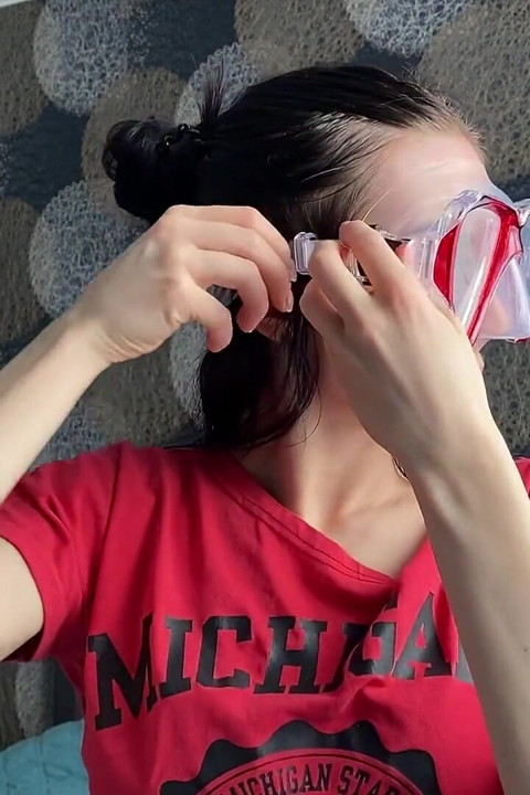 Diving Mask Fetish