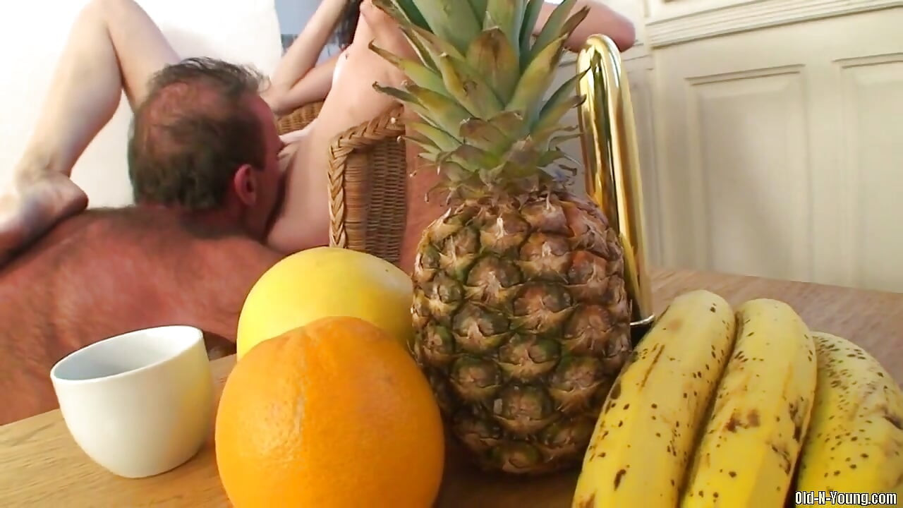 Teen Gobbles Dick