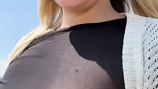 Мои сиськи подпрыгивают